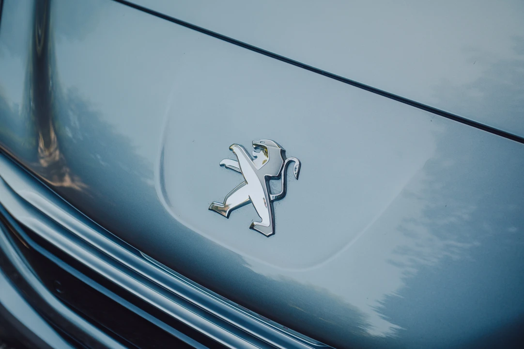 2015 Peugeot - Image 18 of 31