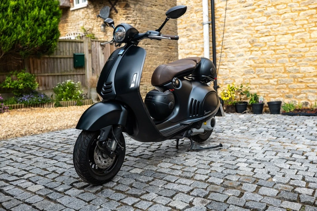 2015 Piaggio - Image 8 of 30