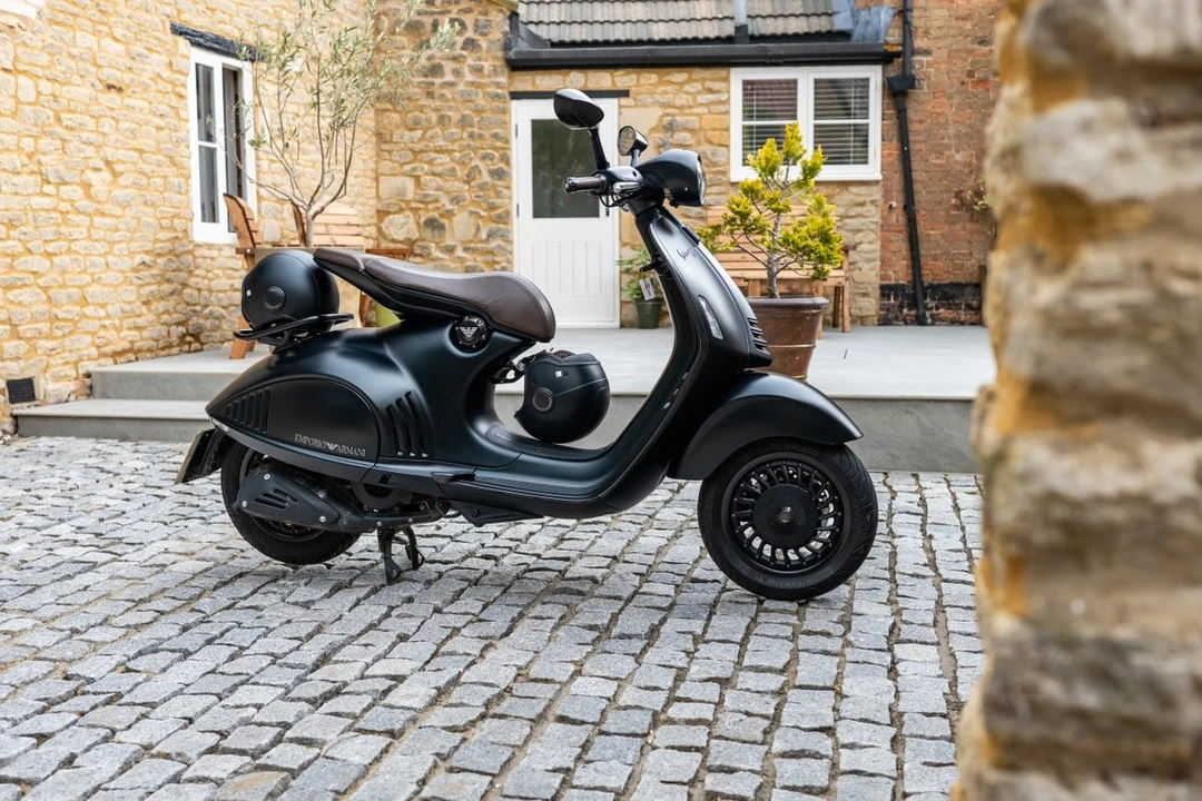 2015 Piaggio - Image 4 of 30