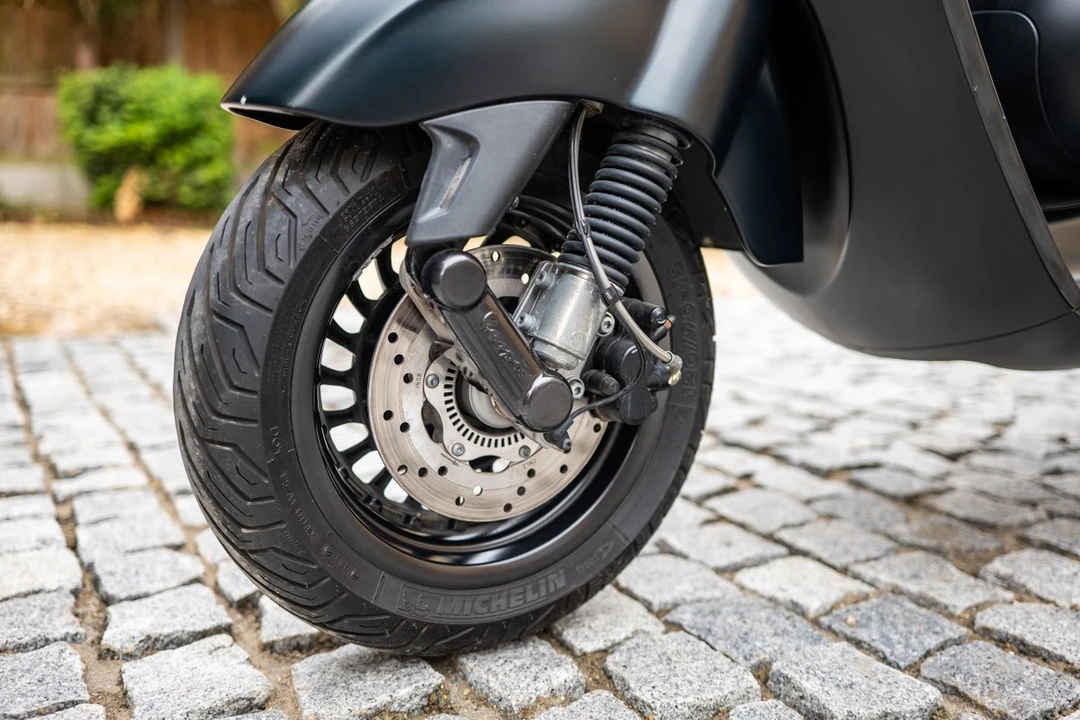 2015 Piaggio - Image 17 of 30