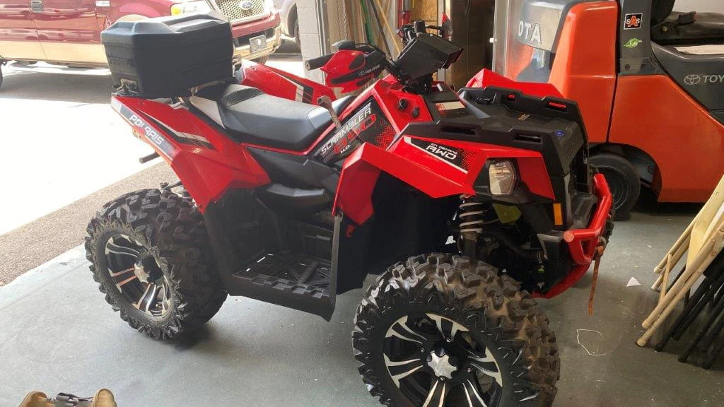 2015 Polaris - Image 2 of 8