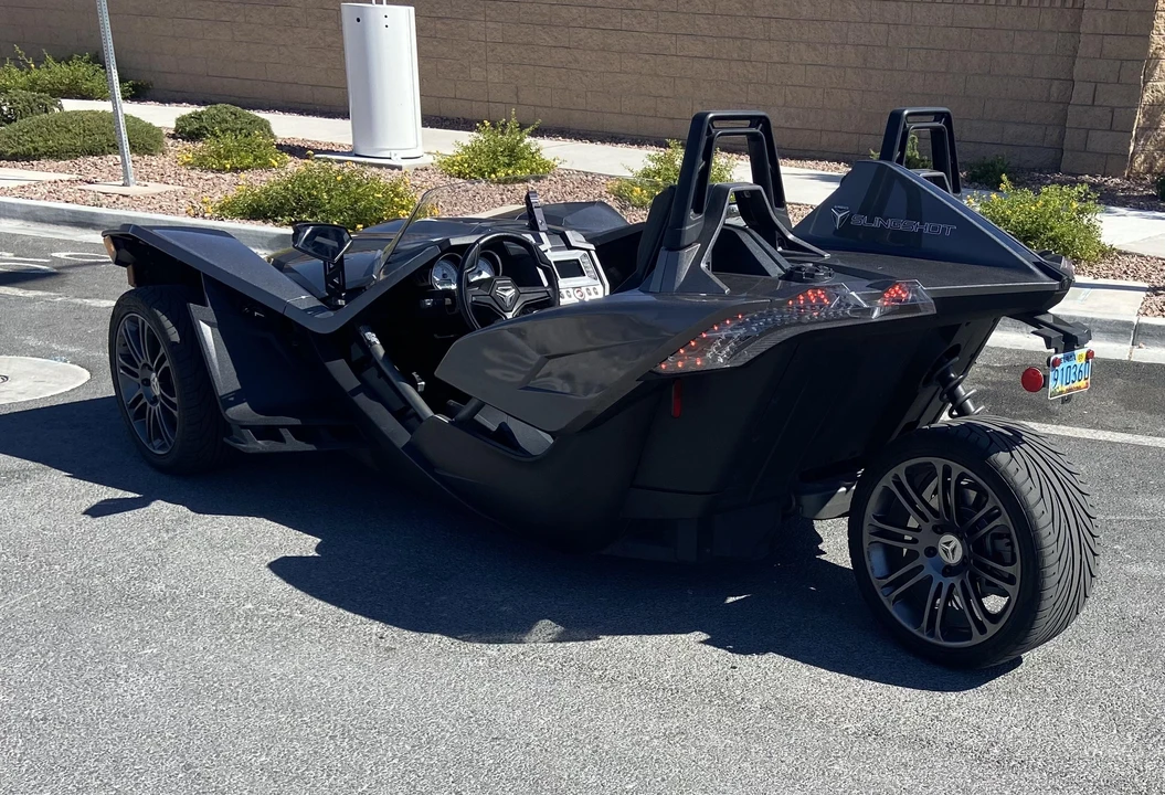 2015 Polaris Slingshot - Image 11 of 31