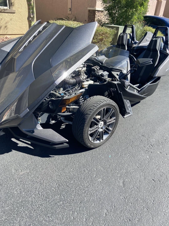 2015 Polaris Slingshot - Image 23 of 31