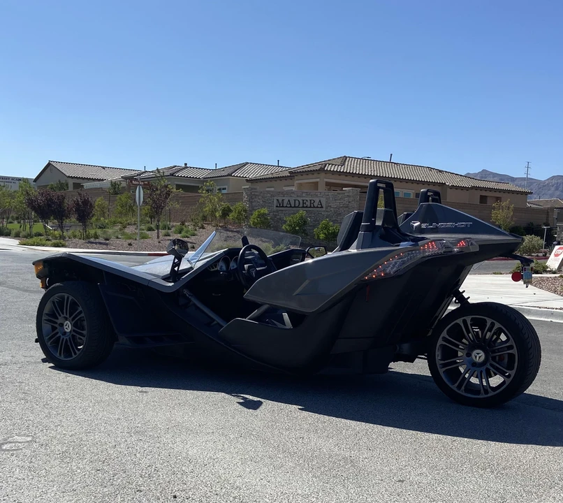 2015 Polaris Slingshot - Image 10 of 31