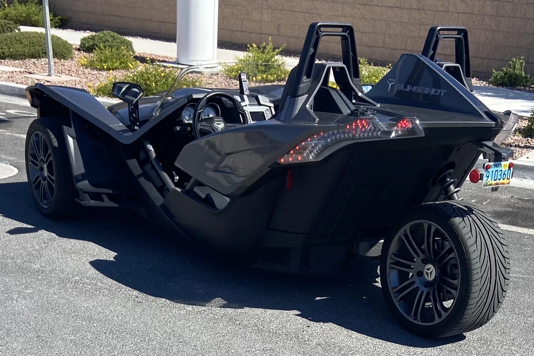2015 Polaris Slingshot - Image 12 of 31