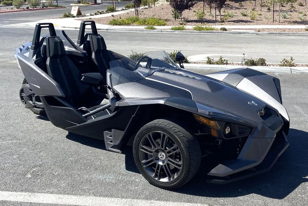 2015 Polaris Slingshot - Image 16 of 31