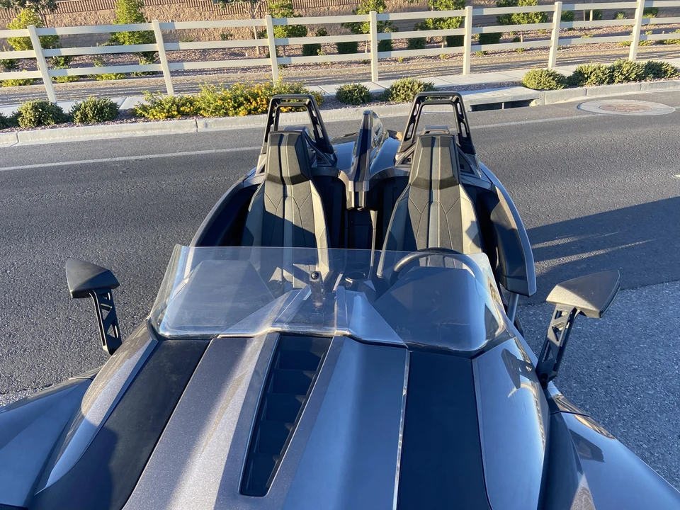 2015 Polaris Slingshot - Image 21 of 31