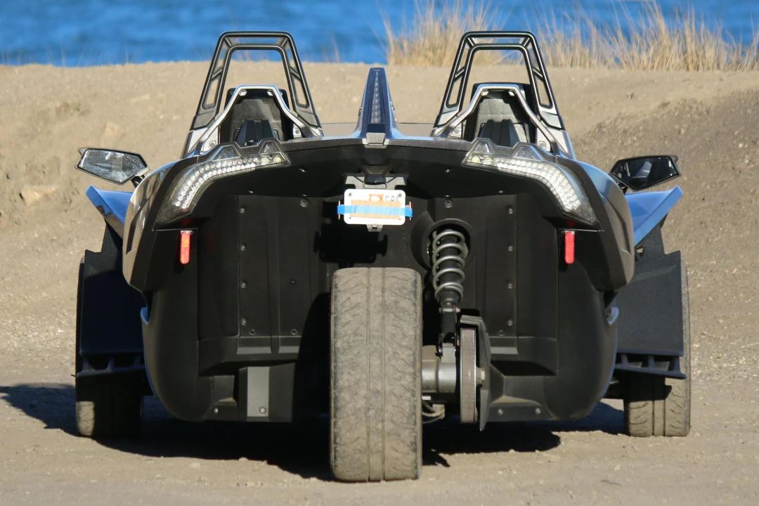 2015 Polaris Slingshot - Image 5 of 9