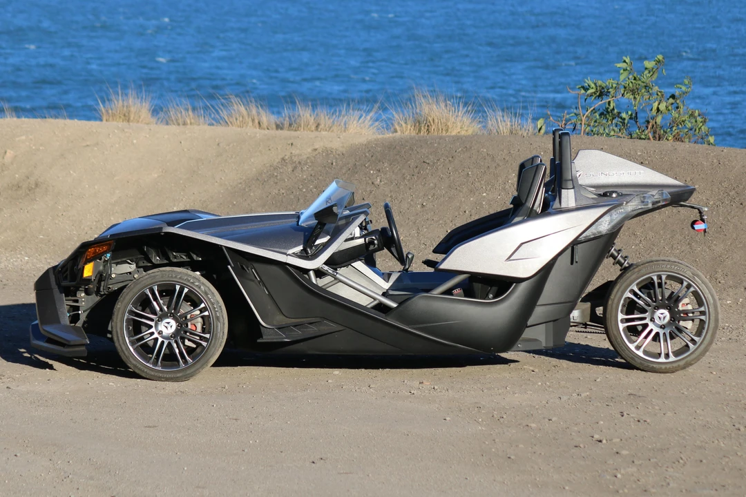 2015 Polaris Slingshot - Image 3 of 9