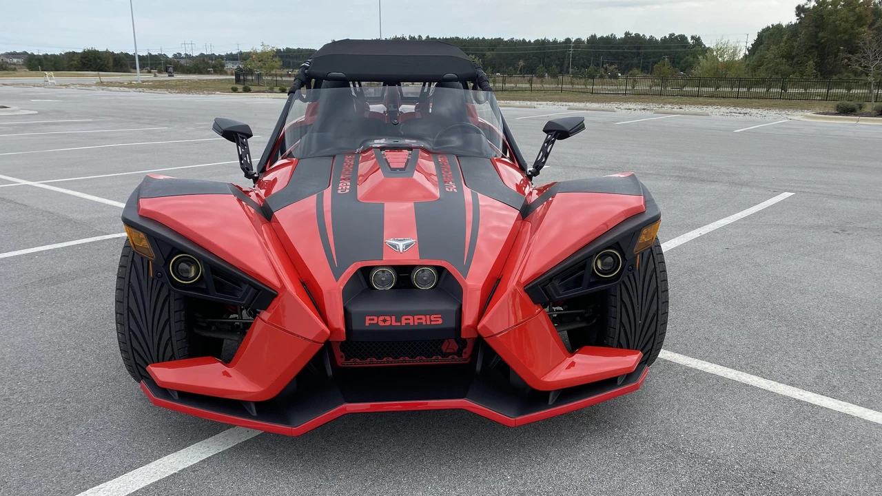 2015 Polaris Slingshot - Image 6 of 31