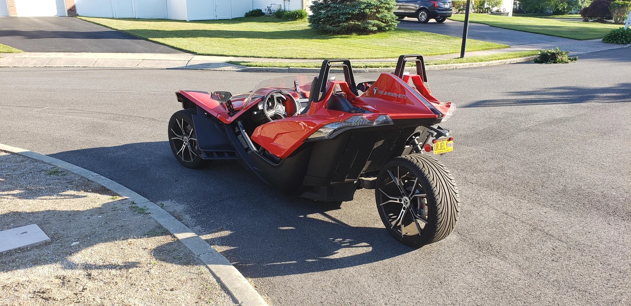 2015 Polaris Slingshot - Image 10 of 31