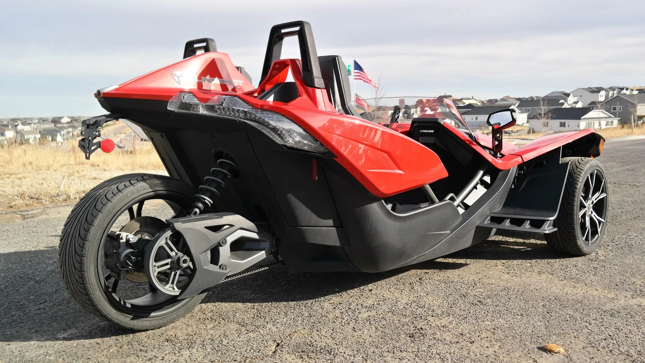2014 Polaris Slingshot - Image 16 of 31