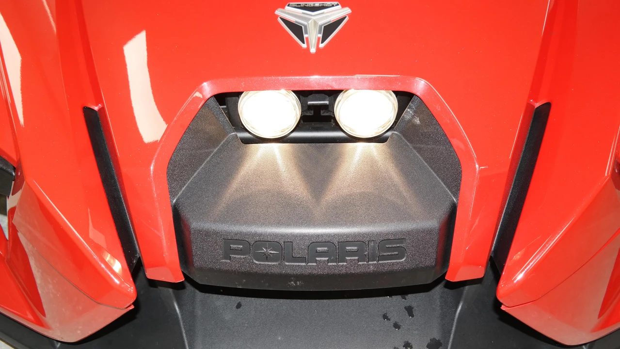 2014 Polaris Slingshot - Image 28 of 31