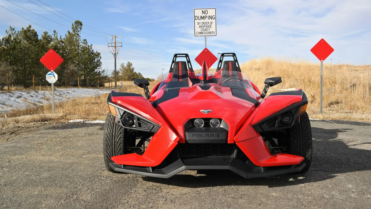 2014 Polaris Slingshot - Image 6 of 31