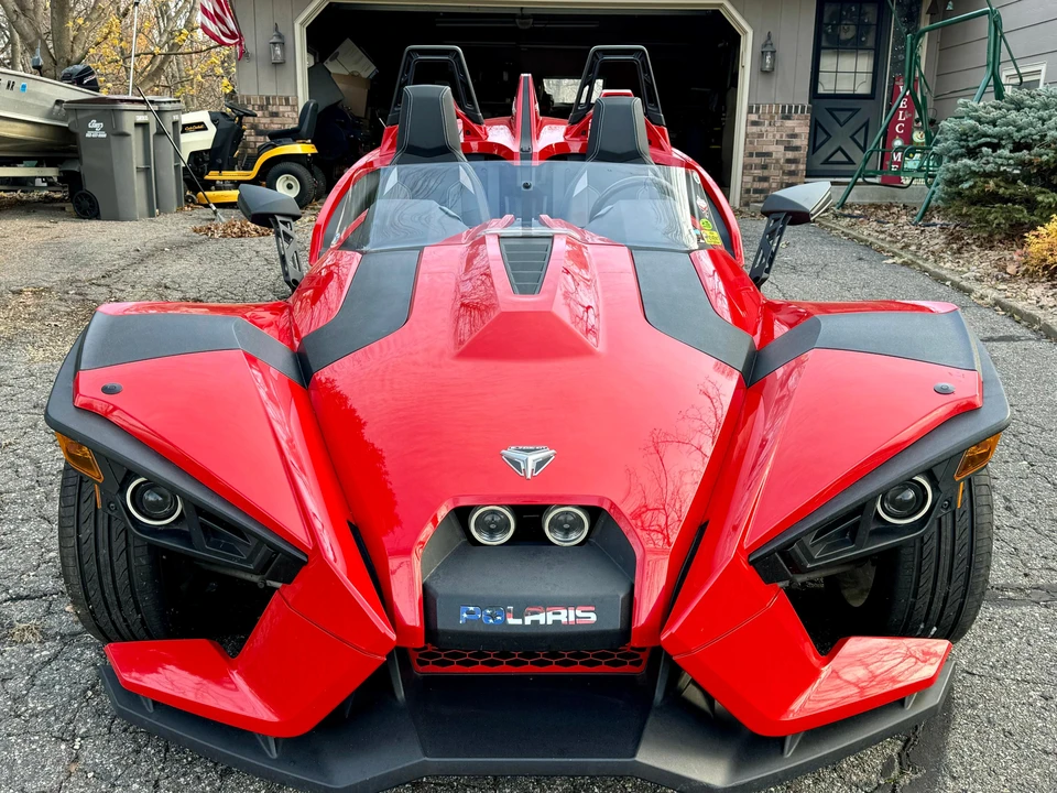2015 Polaris Slingshot - Image 6 of 31