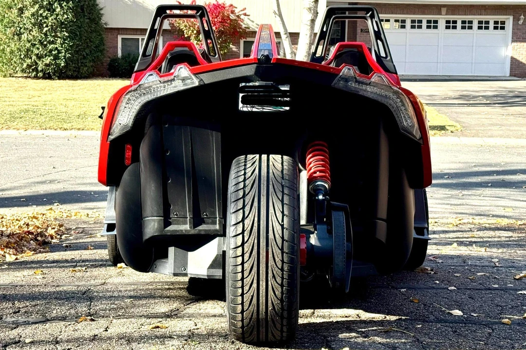 2015 Polaris Slingshot - Image 5 of 31