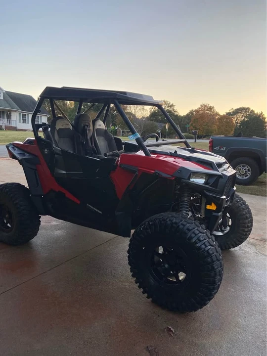 2015 Polaris - Image 3 of 8