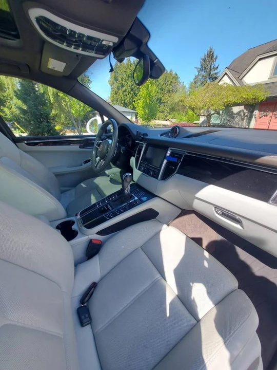 2015 Porsche Macan S - Image 7 of 9