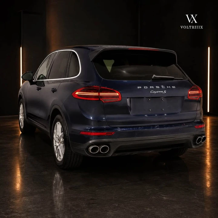 2015 Porsche 958 Cayenne S - Image 4 of 9
