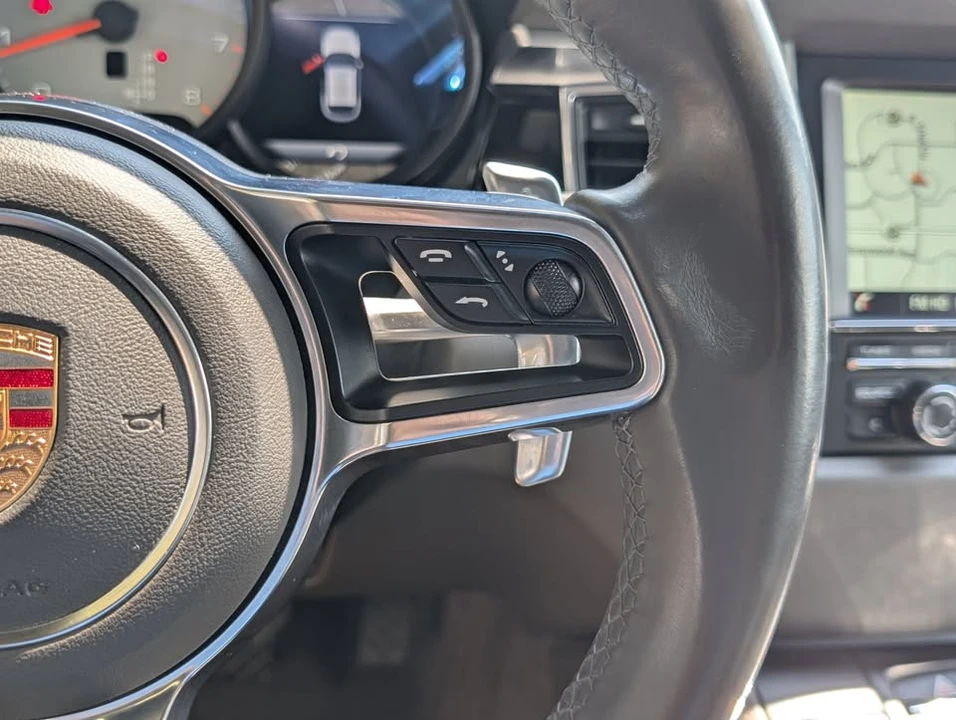 2015 Porsche Macan S - Image 13 of 20