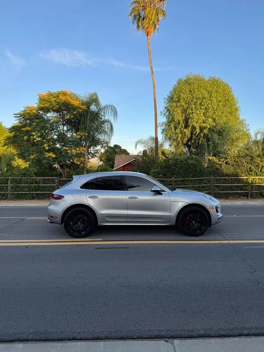 2015 Porsche Macan Turbo - Image 2 of 19