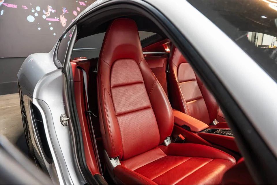 2015 Porsche 981 Cayman S - Image 9 of 13