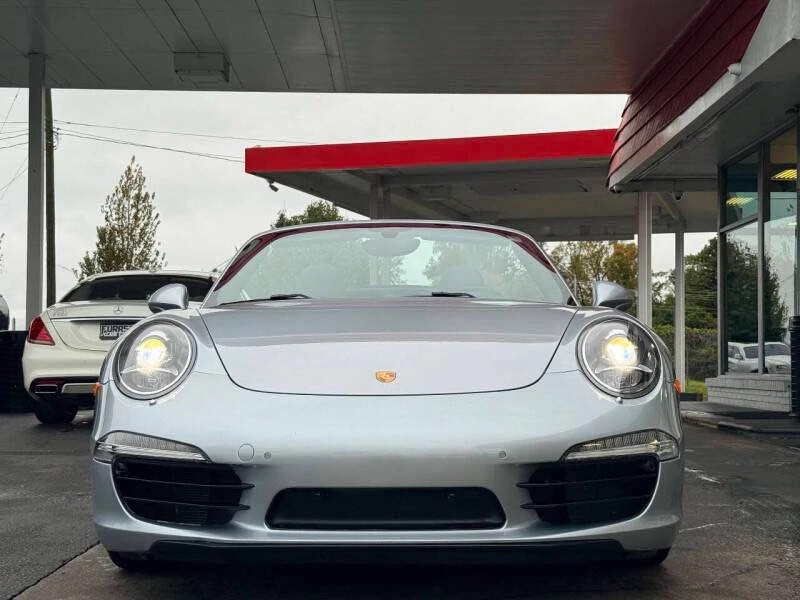 2015 Porsche 991 Carrera - Image 5 of 17