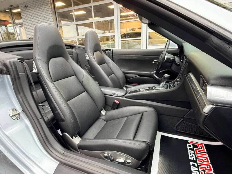 2015 Porsche 991 Carrera - Image 15 of 17