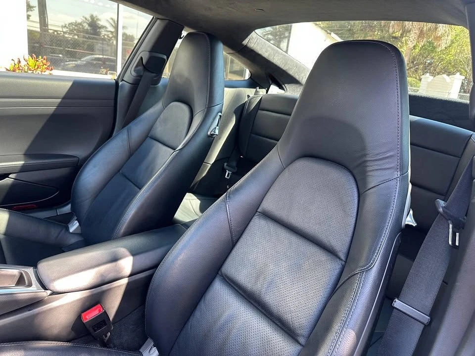 2015 Porsche 911 - Image 16 of 20