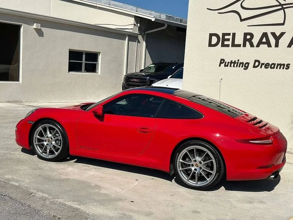 2015 Porsche 911 - Image 4 of 20