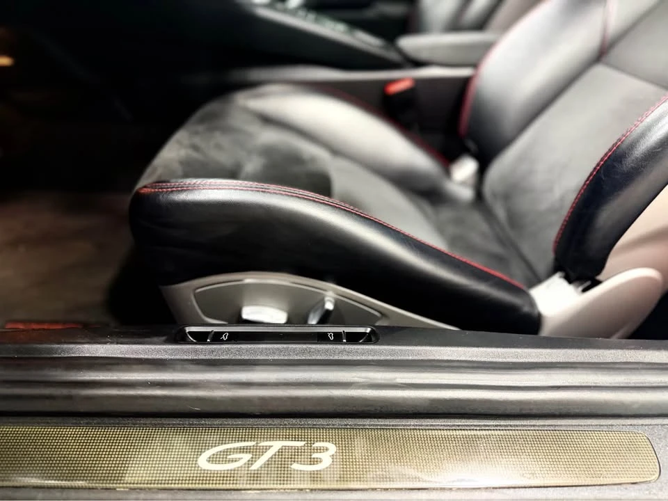 2015 Porsche 991 GT3 - Image 17 of 19