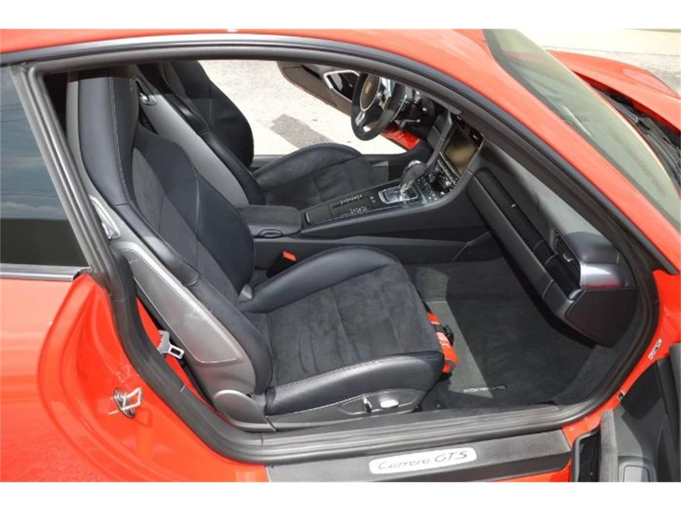 2015 Porsche 991 Carrera GTS - Image 14 of 25