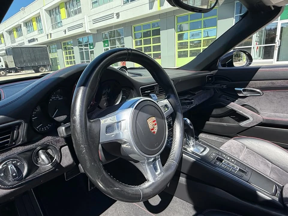 2015 Porsche 991 Carrera 4S - Image 11 of 15