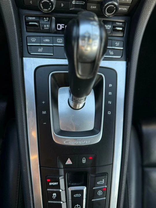 2015 Porsche 991 Carrera - Image 17 of 21
