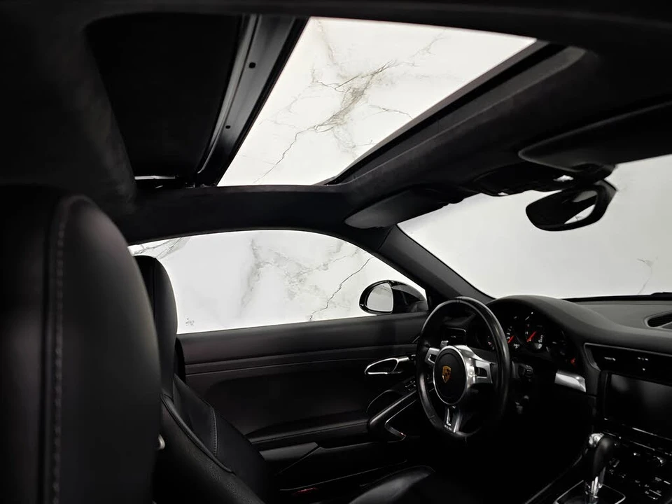 2015 Porsche 991 Carrera - Image 18 of 31
