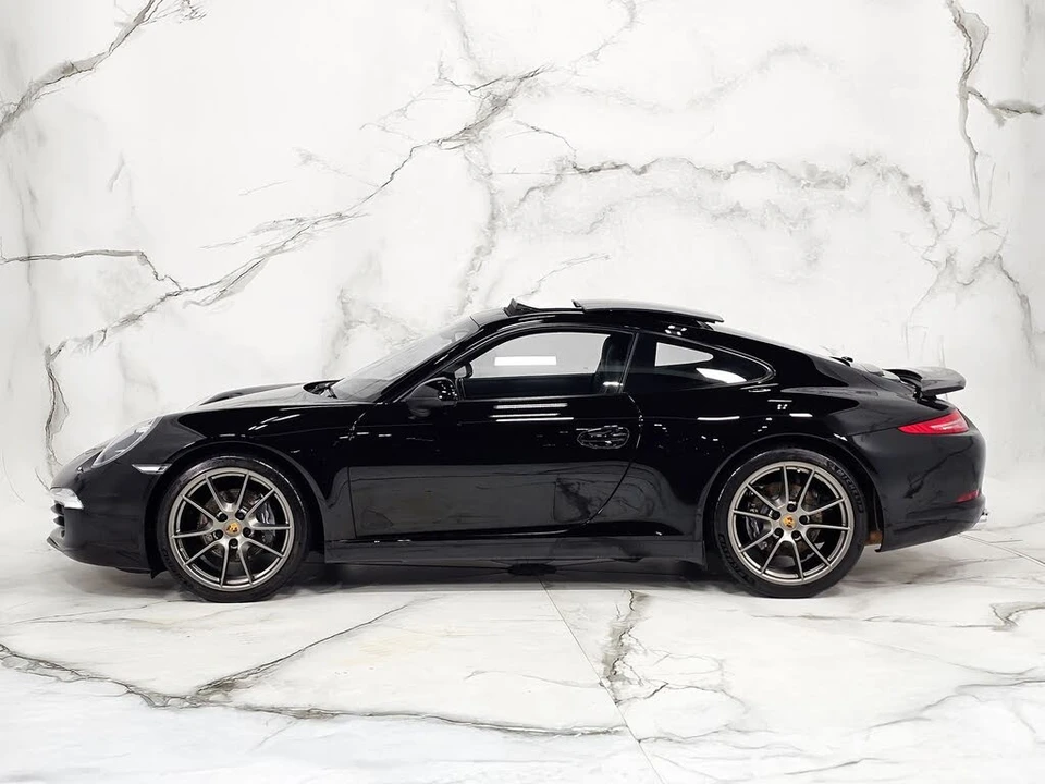 2015 Porsche 991 Carrera - Image 11 of 31