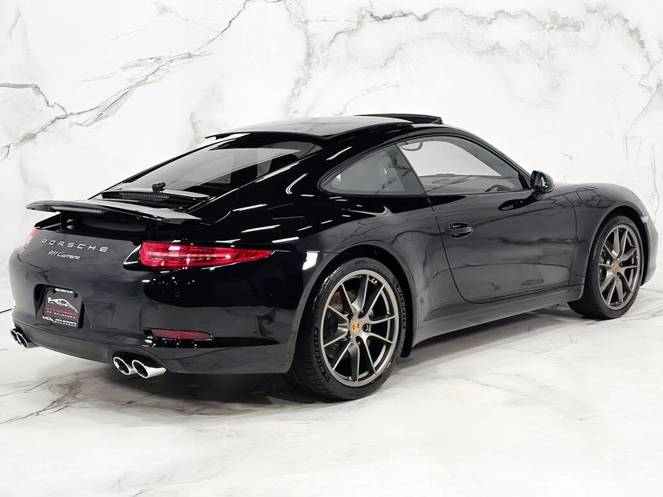 2015 Porsche 991 Carrera - Image 14 of 31