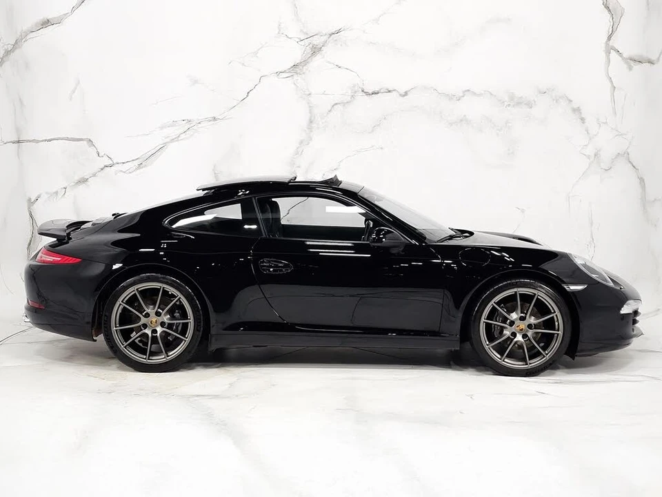 2015 Porsche 991 Carrera - Image 15 of 31