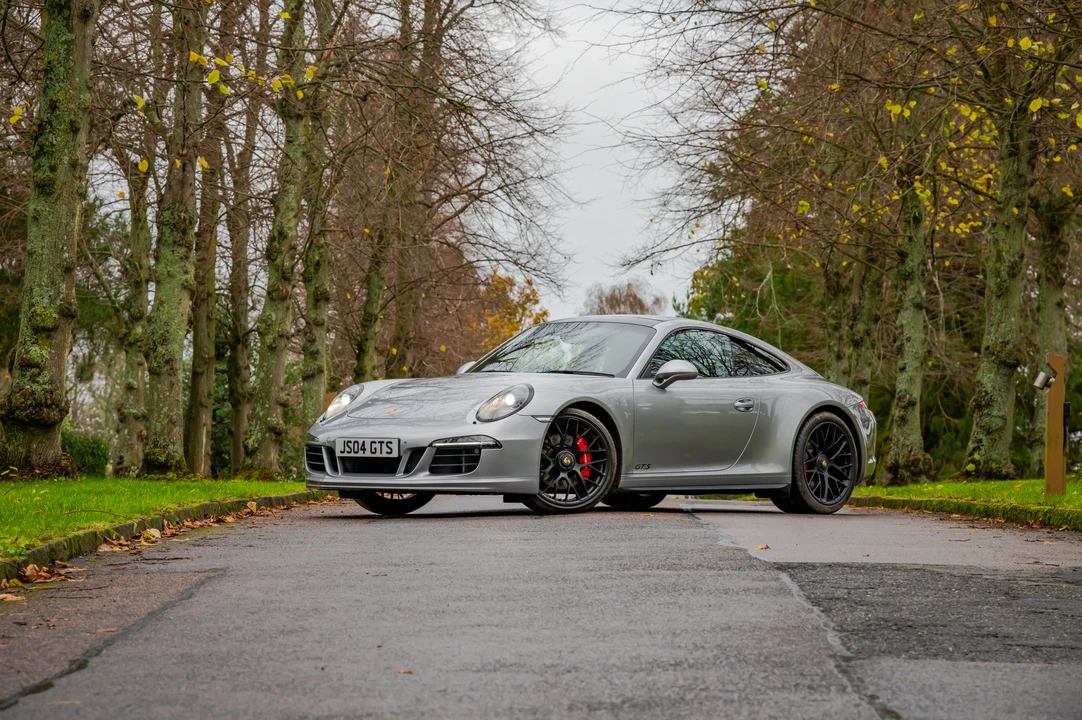 2015 Porsche 991 Carrera GTS - Image 12 of 31