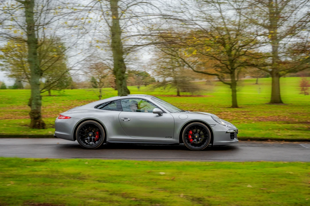 2015 Porsche 991 Carrera GTS - Image 14 of 31