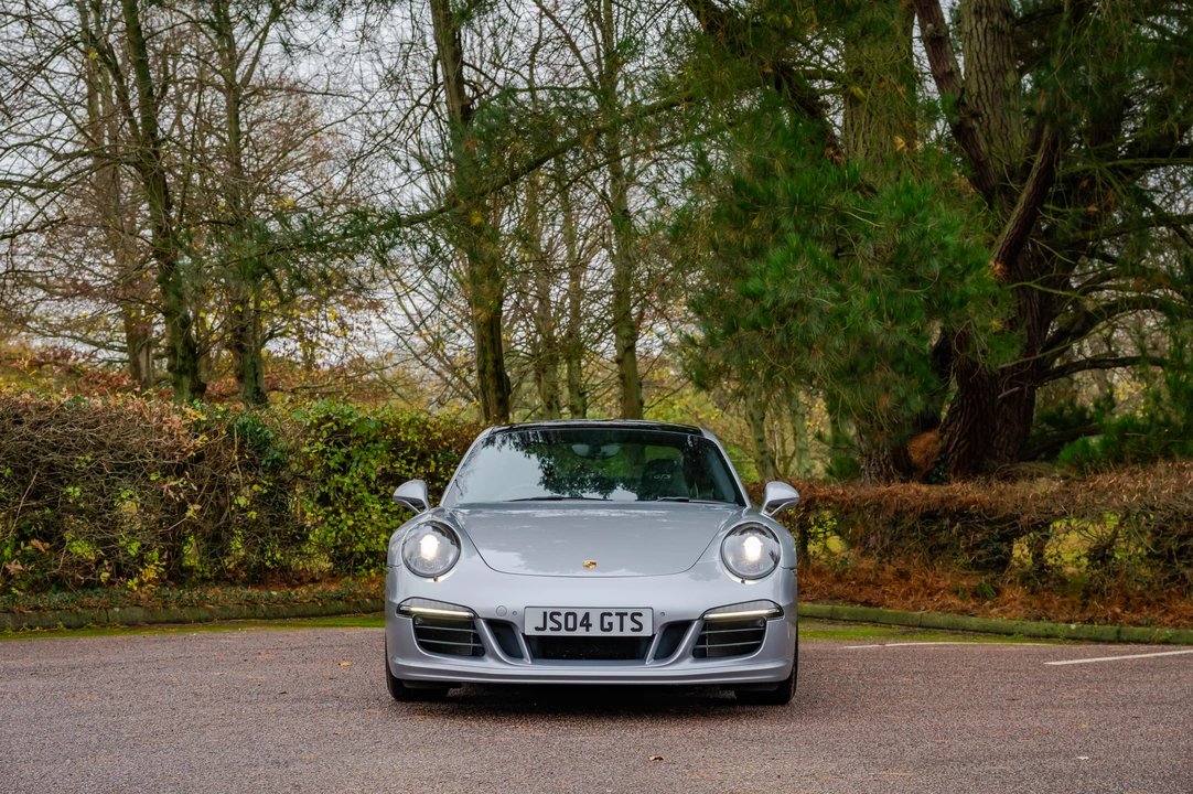 2015 Porsche 991 Carrera GTS - Image 17 of 31