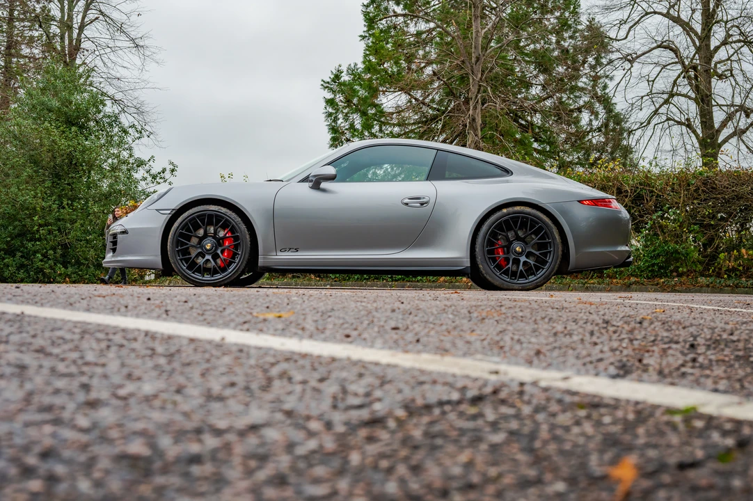 2015 Porsche 991 Carrera GTS - Image 26 of 31