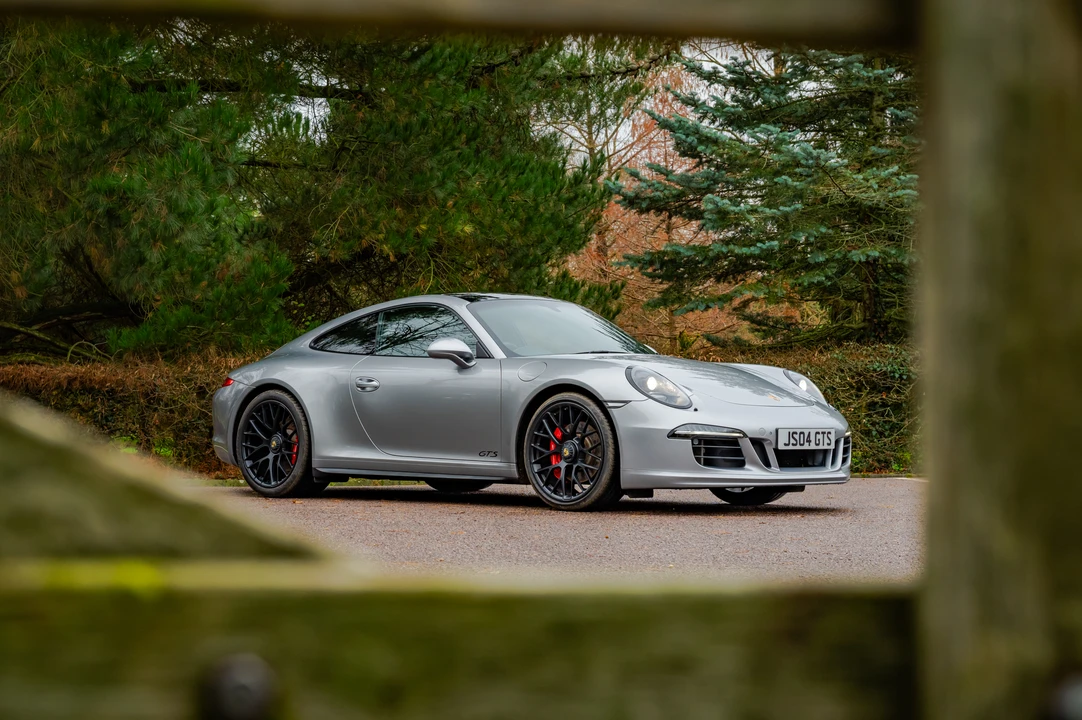 2015 Porsche 991 Carrera GTS - Image 18 of 31
