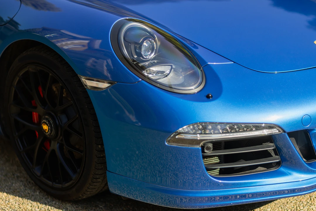 2015 Porsche 991 Carrera GTS - Image 17 of 31