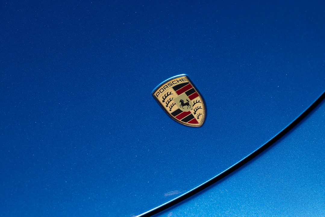 2015 Porsche 991 Carrera GTS - Image 18 of 31