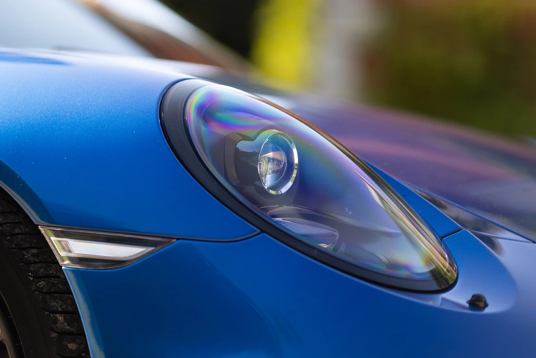 2015 Porsche 991 Carrera GTS - Image 19 of 31