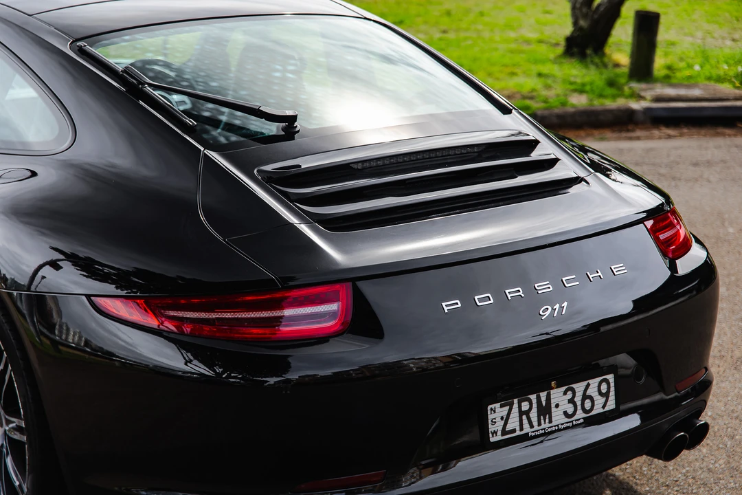 2015 Porsche 991 Carrera - Image 13 of 31