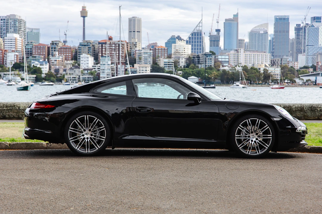 2015 Porsche 991 Carrera - Image 8 of 31