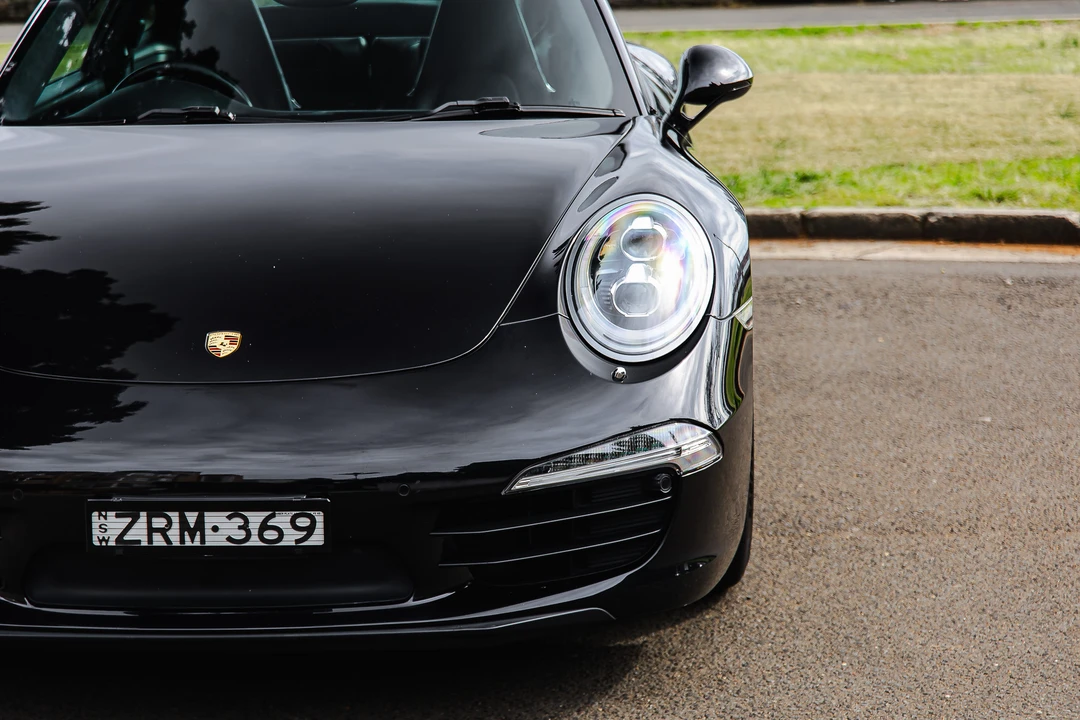 2015 Porsche 991 Carrera - Image 26 of 31