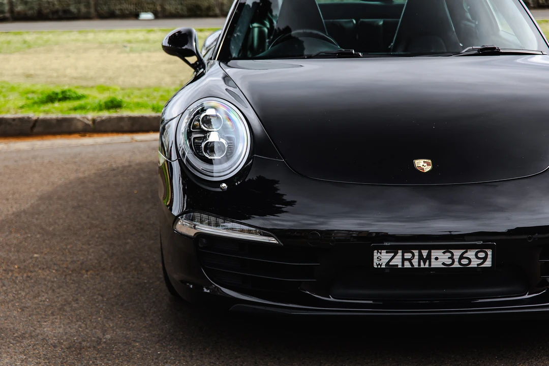 2015 Porsche 991 Carrera - Image 28 of 31